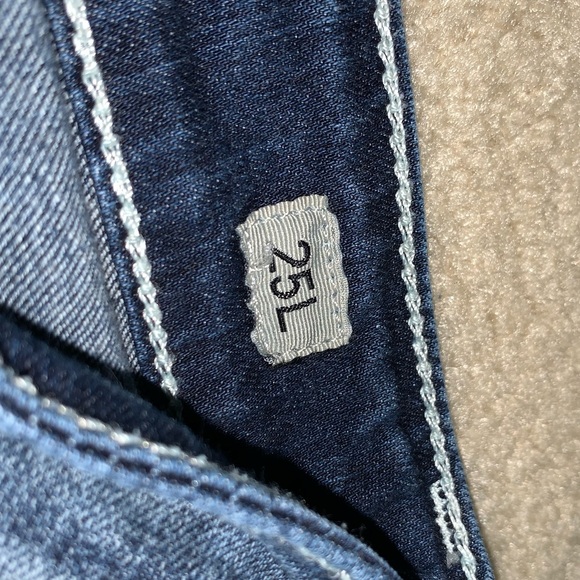 Women’s BKE Jeans - Picture 7 of 8